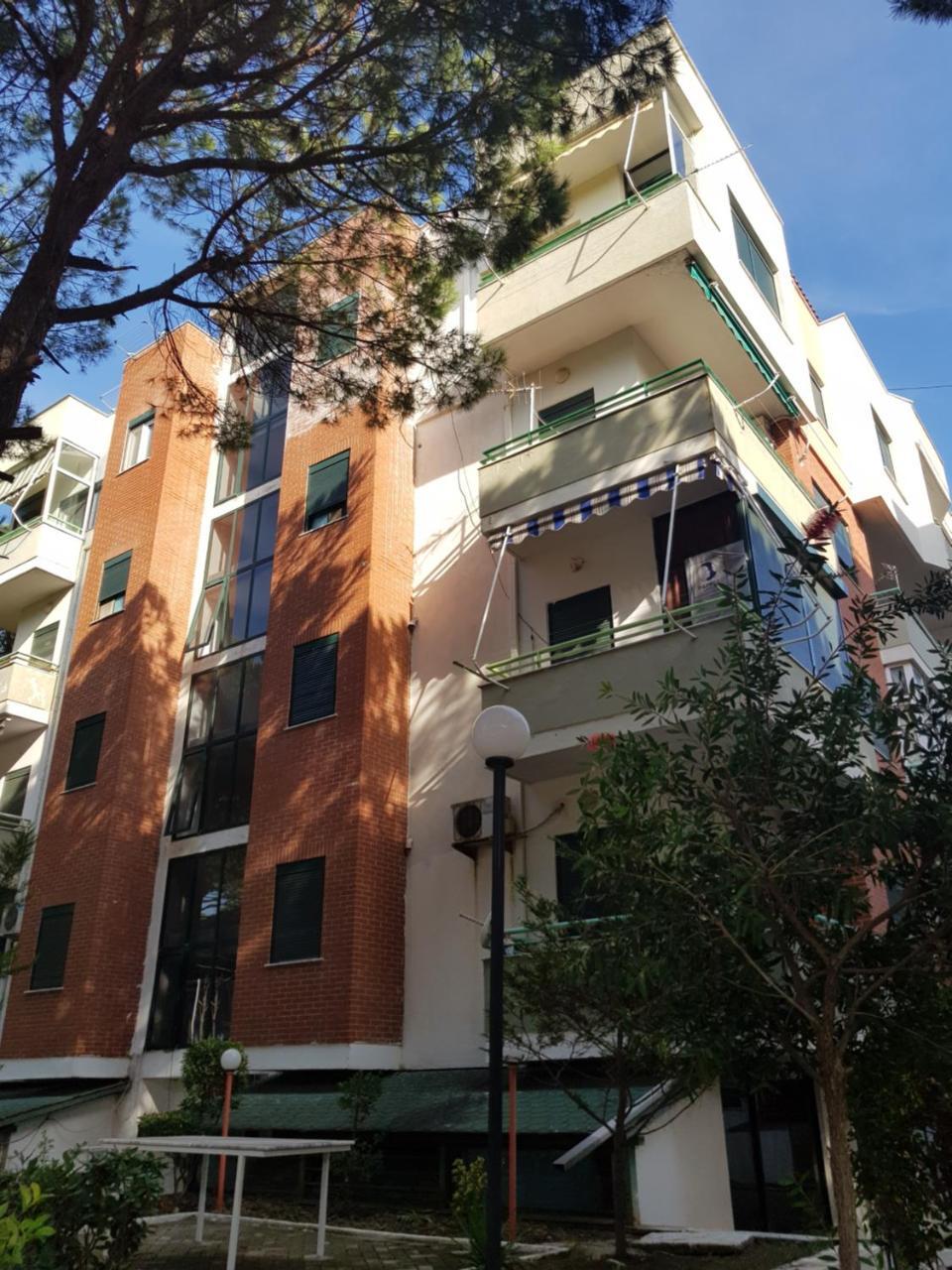 Holiday Family Apartment Голем Экстерьер фото